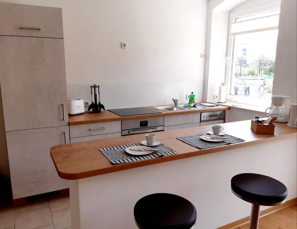 Stadtoase Geraeumige Gaestewohnungen Mit Balkon, Komfort, Modernitaet Und Ruhe, Fuer Monteure Geeignet, Free Wifi Frankenberg 外观 照片