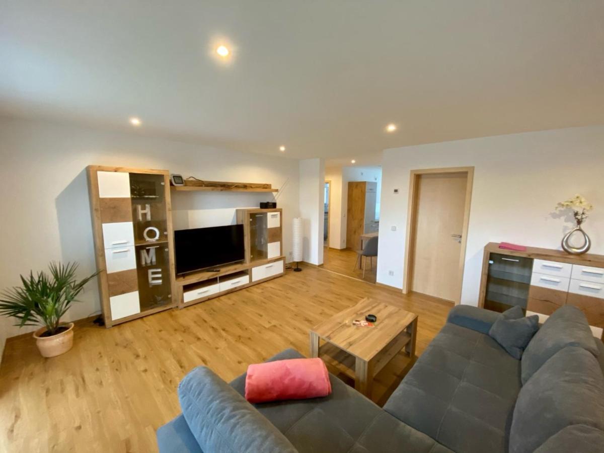 Stadtoase Geraeumige Gaestewohnungen Mit Balkon, Komfort, Modernitaet Und Ruhe, Fuer Monteure Geeignet, Free Wifi Frankenberg 外观 照片