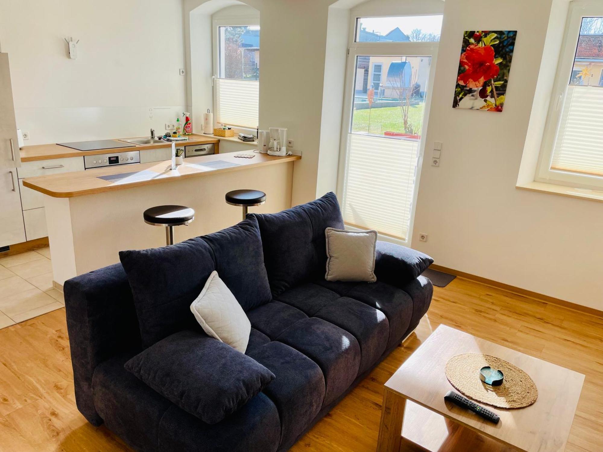 Stadtoase Geraeumige Gaestewohnungen Mit Balkon, Komfort, Modernitaet Und Ruhe, Fuer Monteure Geeignet, Free Wifi Frankenberg 外观 照片
