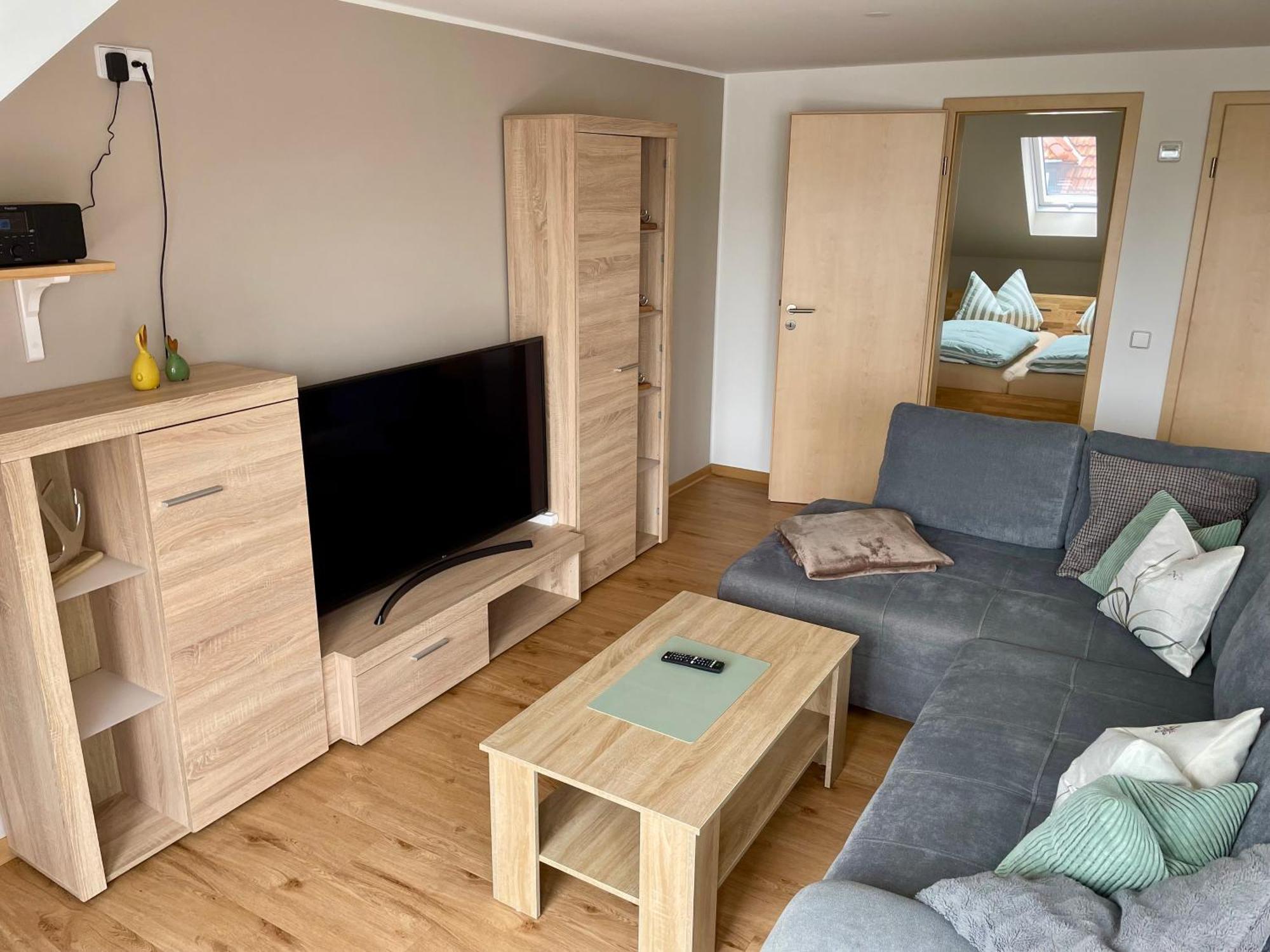 Stadtoase Geraeumige Gaestewohnungen Mit Balkon, Komfort, Modernitaet Und Ruhe, Fuer Monteure Geeignet, Free Wifi Frankenberg 外观 照片